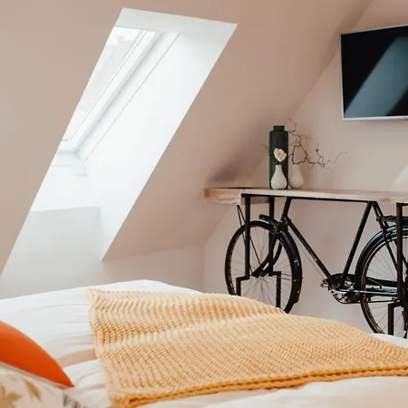 Smarthotel Bed & Breakfast 4*