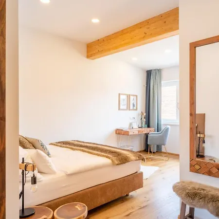 Smarthotel Alojamento de Acomodação e Pequeno-almoço Völkermarkt