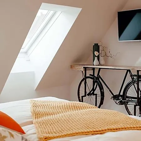 Smarthotel Bed & Breakfast 4*