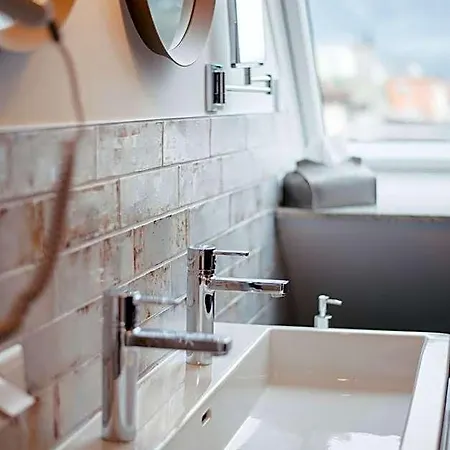 Alojamento de Acomodação e Pequeno-almoço Smarthotel
