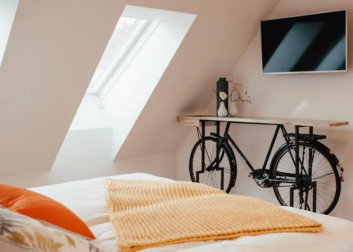 Smarthotel Nocleg ze śniadaniem 4*